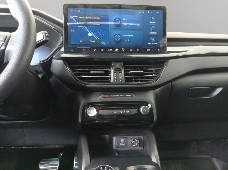 Ford Escape  5 pts. ST Line Elite, HEV, 2.5l, TA, piel, TP, f. niebla, RA-19, 4x4 (cambio de línea) 2023